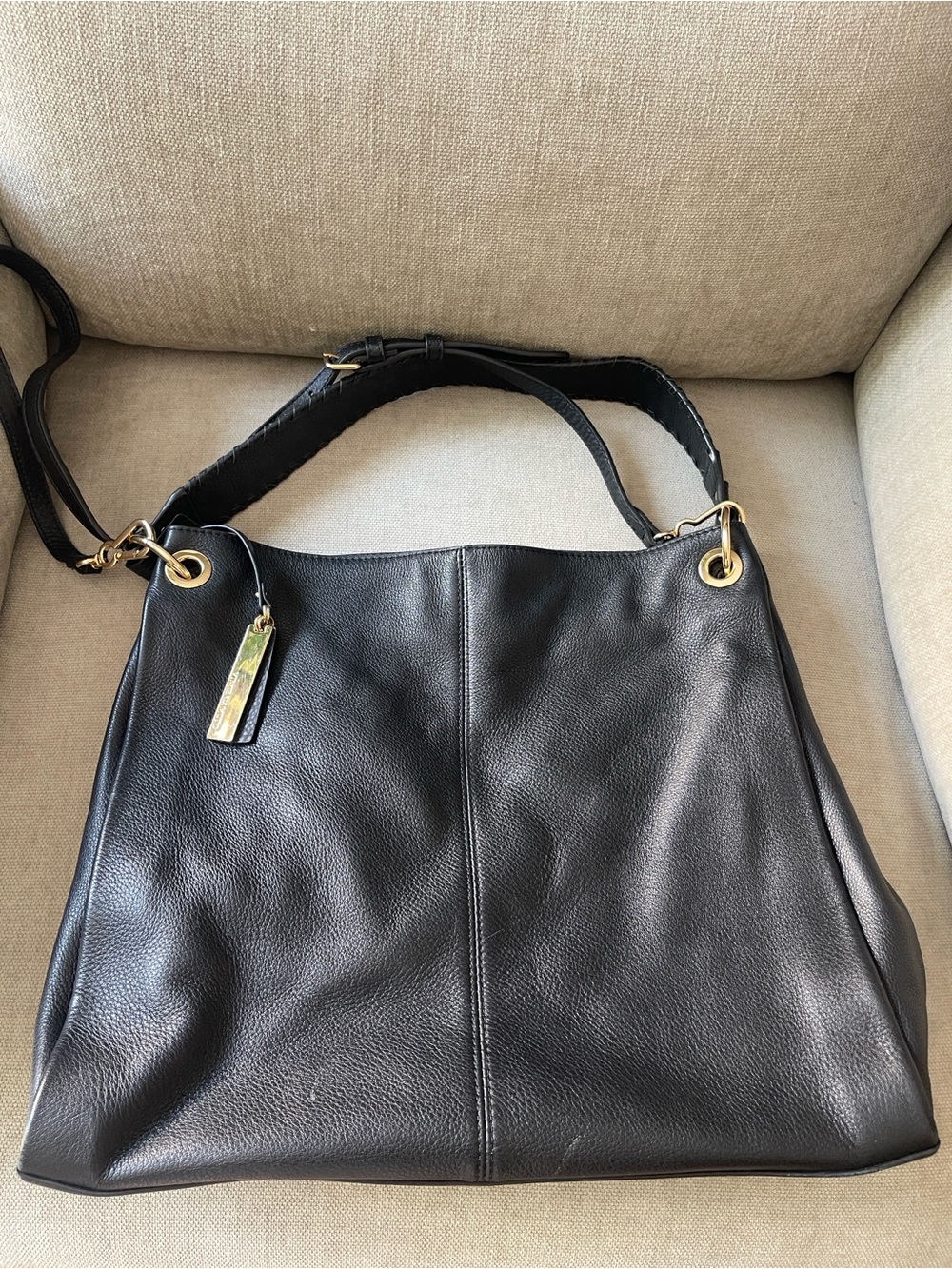 Vince Camuto Black Leather Hobo Shoulder Bag